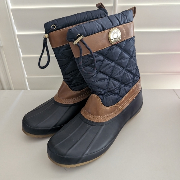 🥁 Tommy Hilfiger Arcadia Insulated Duck Snow Boots - Picture 2 of 9